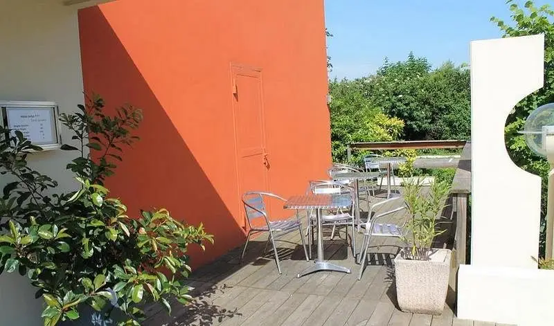 Lyon Est Artys Hôtel 2