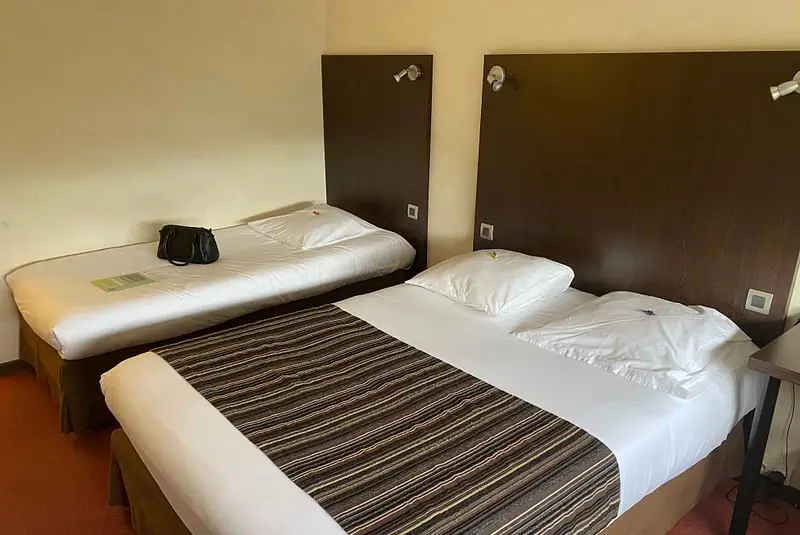 Lyon Est Artys Hôtel 4