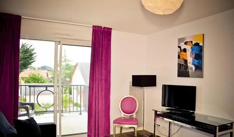 Adonis La Baule 3