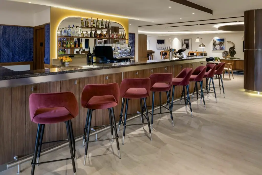 AC Hotel by Marriott Saint-Julien-en-Genevois 5