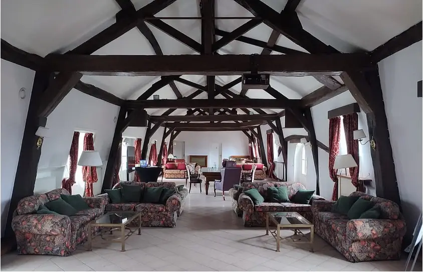 Le Château Arribas 4