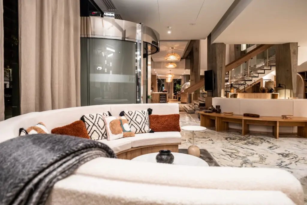 Mercure Grenoble Centre Alpotel 4