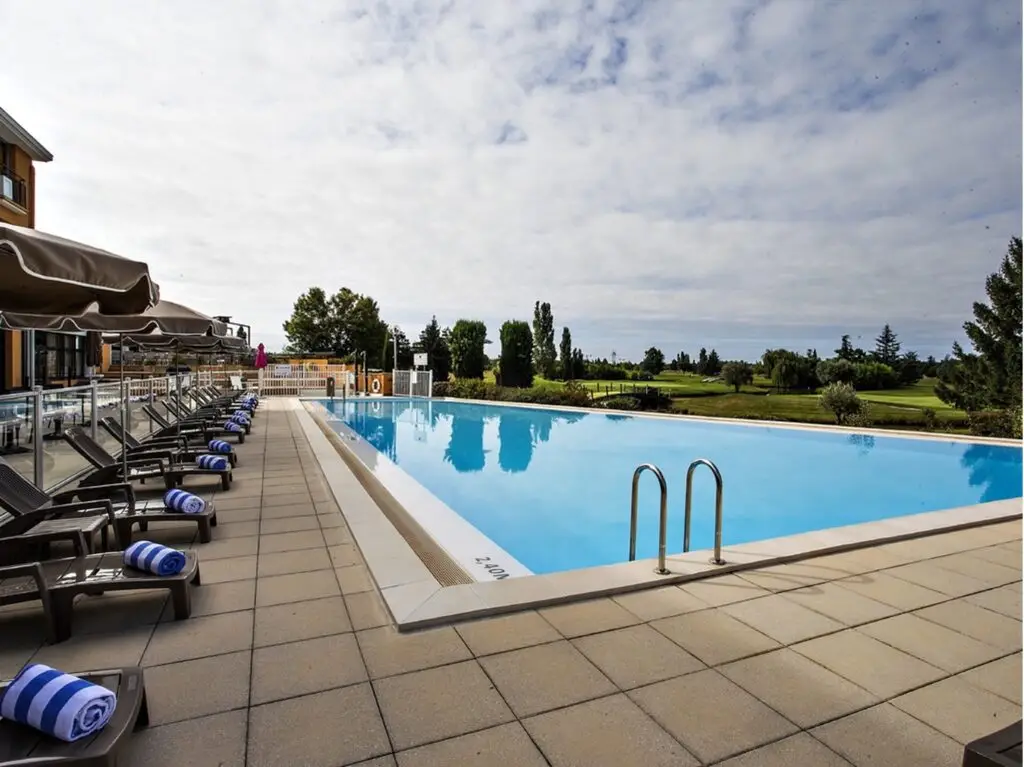 Hôtel Mercure Toulouse - Golf de Seilh 4