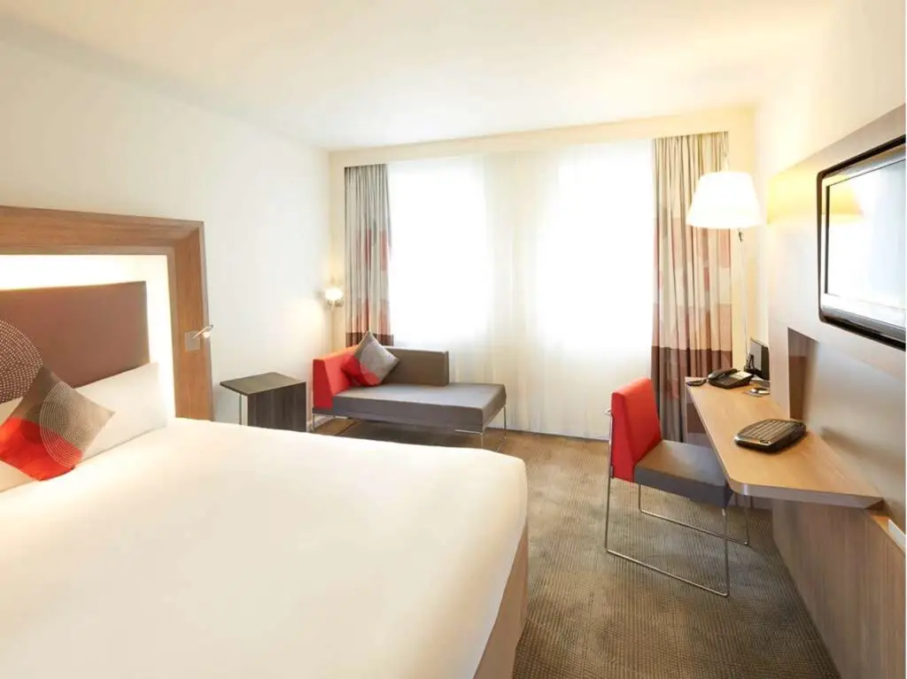 Novotel Lens Noyelles 3