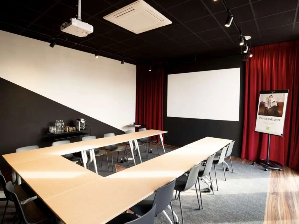 Ibis Styles Lens Centre Gare 6