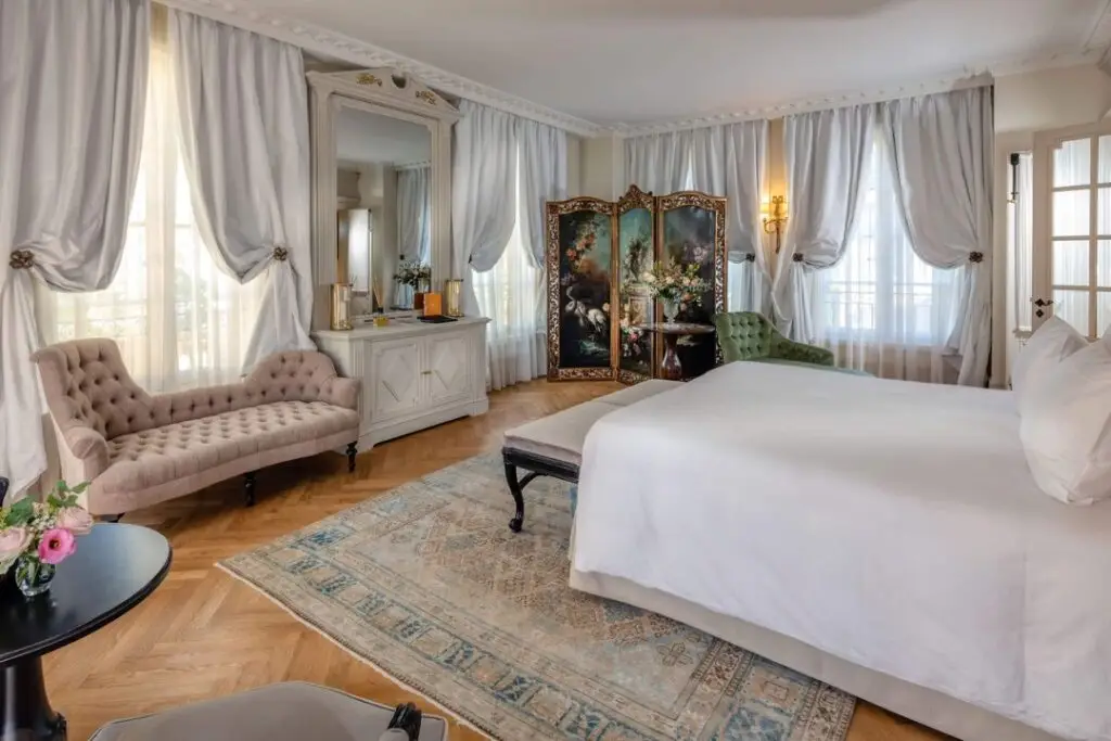 La villa Saint-Ange 2