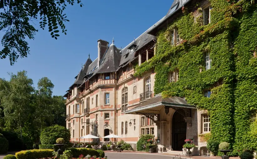 Château, Jeanne & the Forest 4