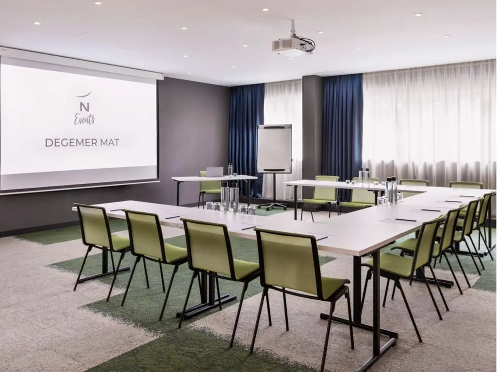 Novotel Rennes Alma 4