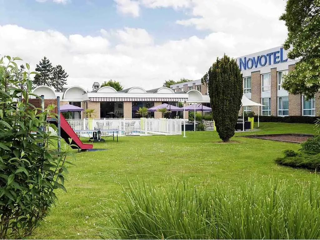 Novotel Valenciennes 16