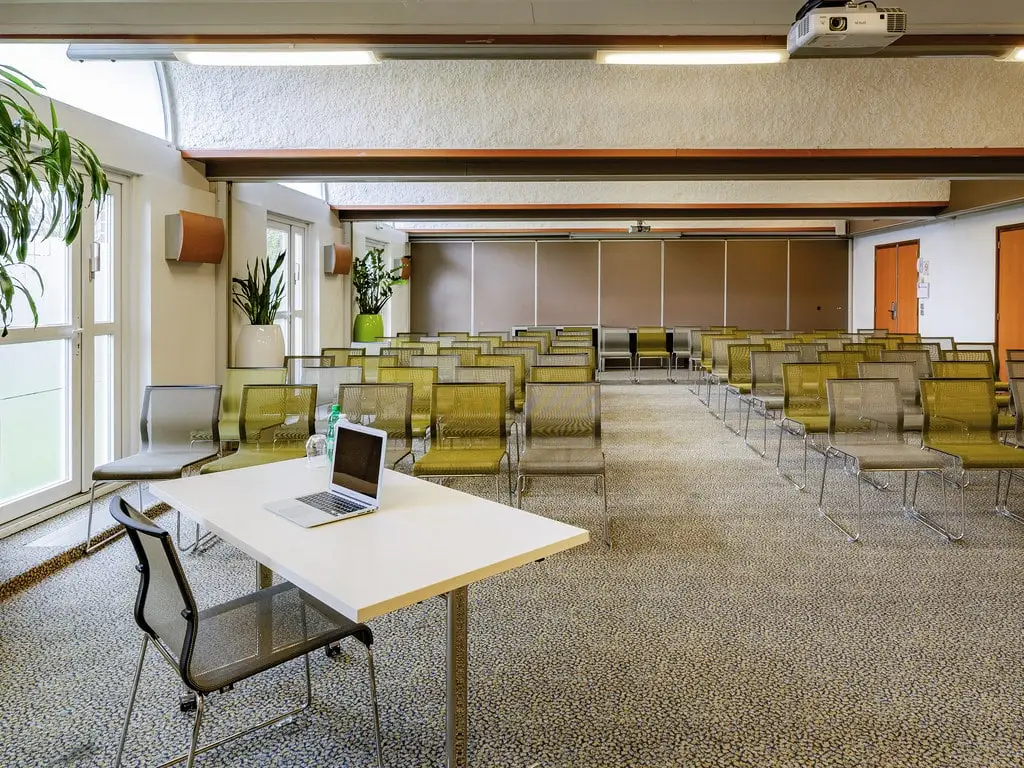 Novotel Valenciennes 18