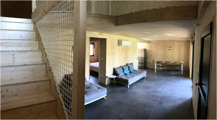 Ocean Shelter 4