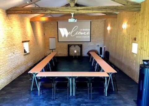 La Maison Welcome 8