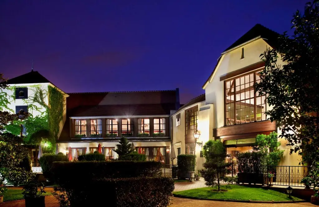 Le Manoir de Gressy 4