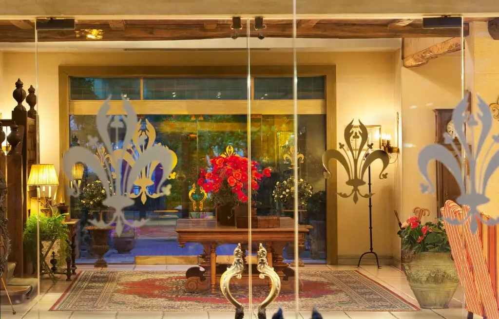 Le Manoir de Gressy 8