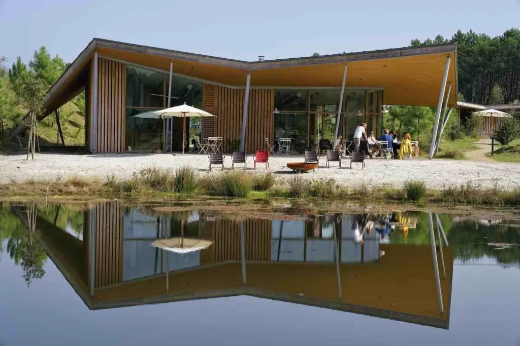 Les Échasses Eco-Lodge 11