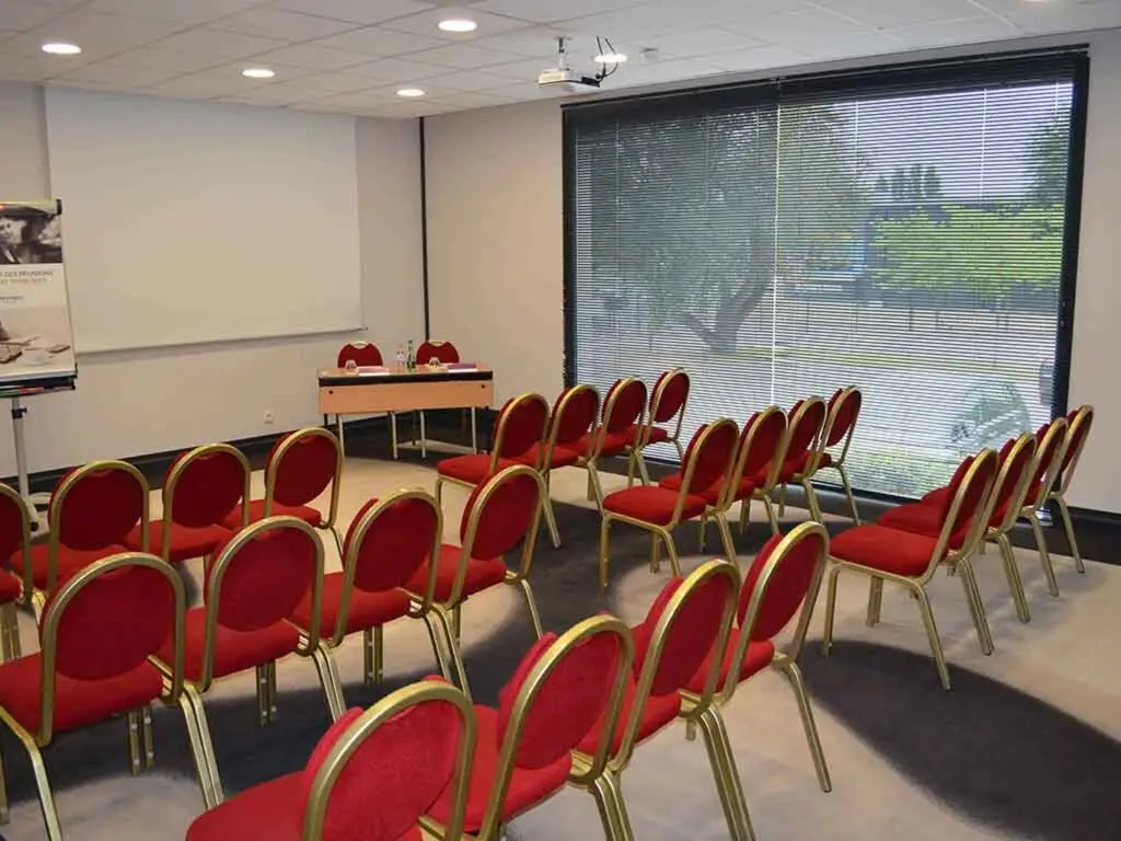 Mercure Bordeaux Le Lac 8