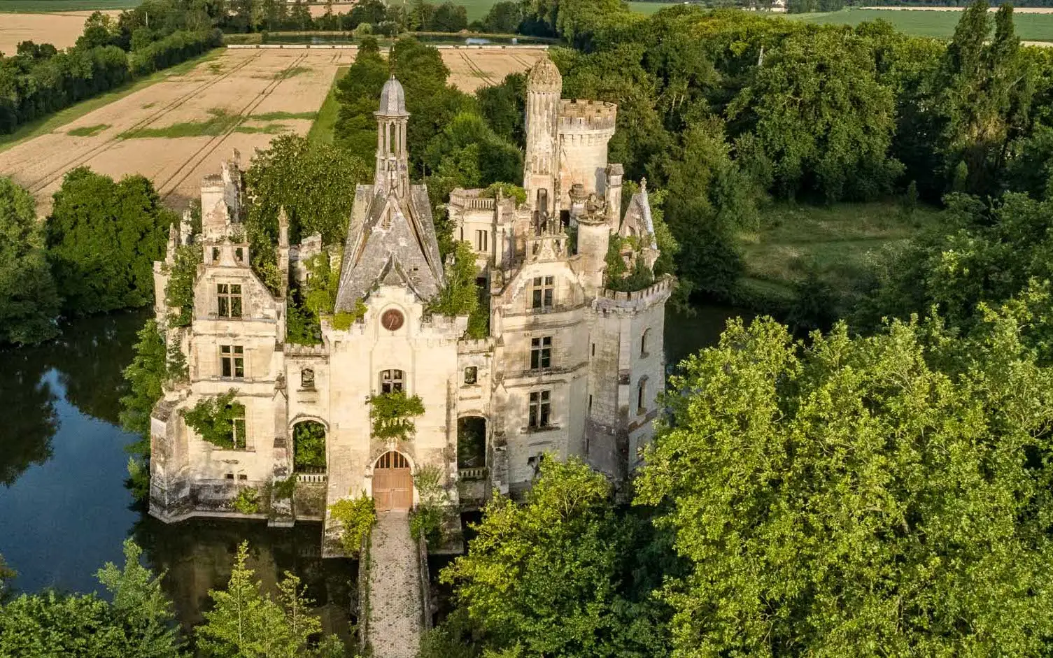 Château de la Mothe Chandeniers 6