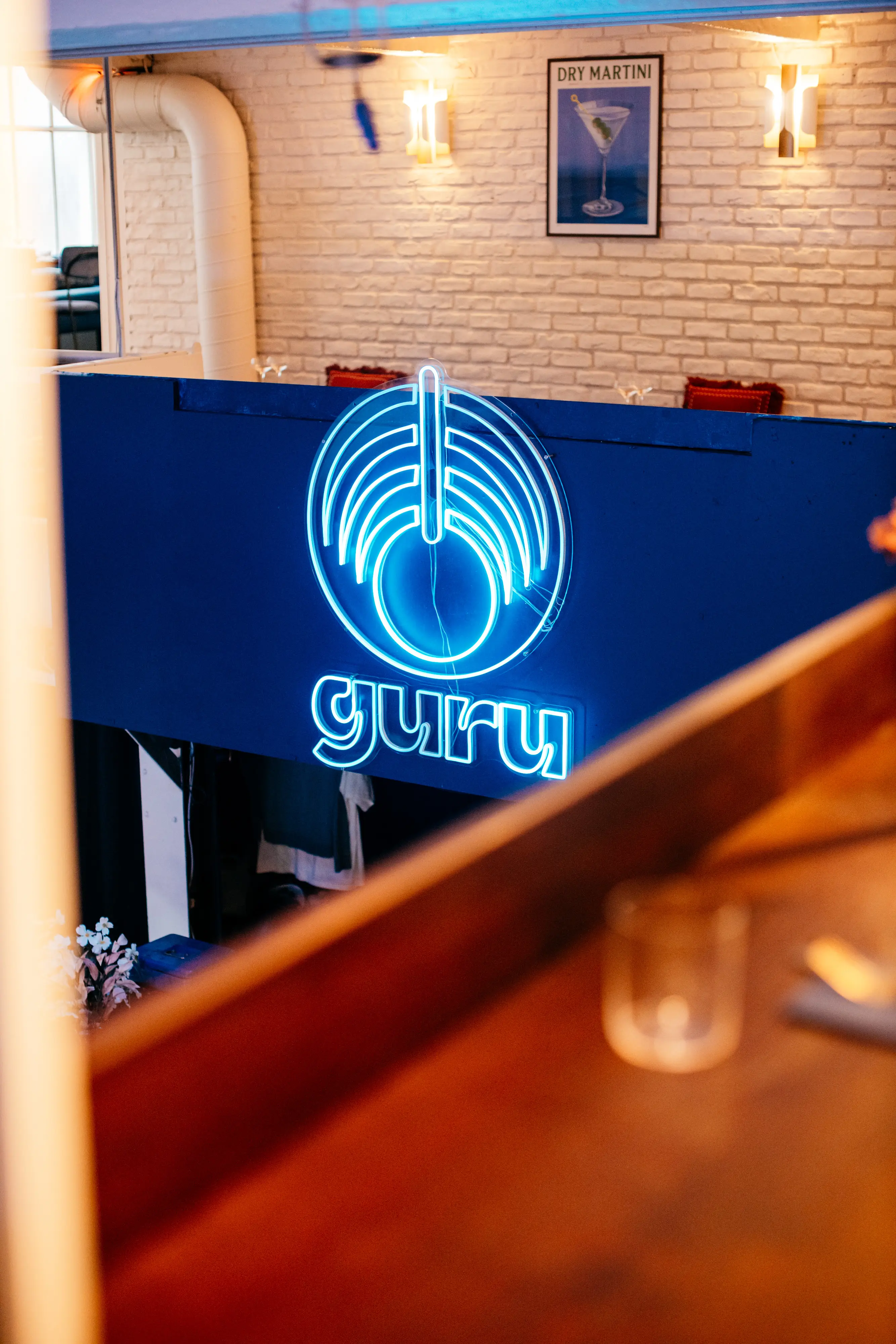 GURU Bastille 1