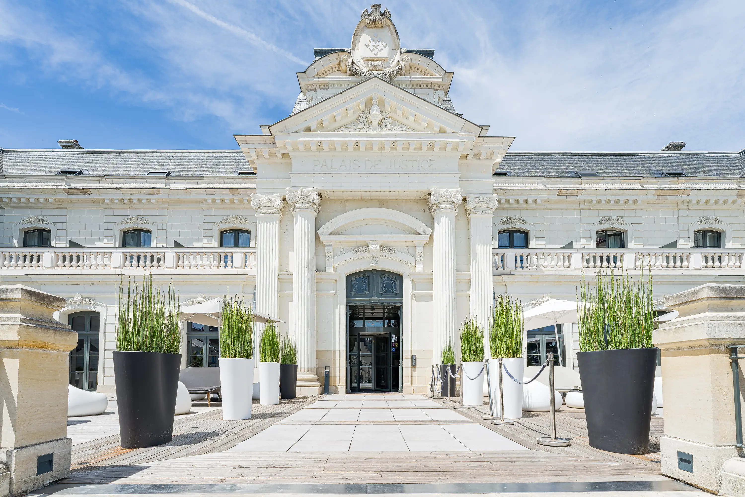 Best Western Premier Hôtel de la Cité Royale 10