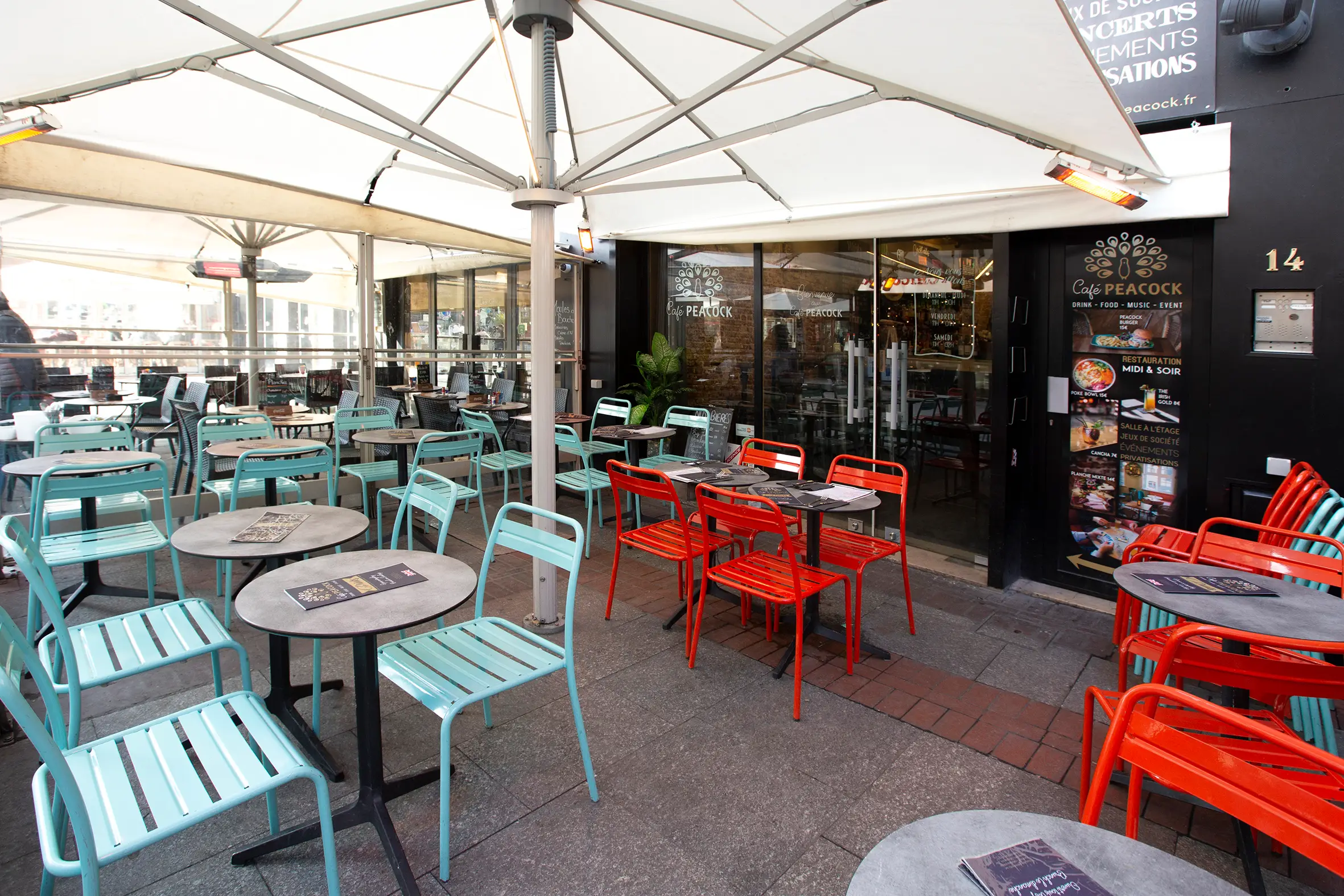 Café Peacock 8