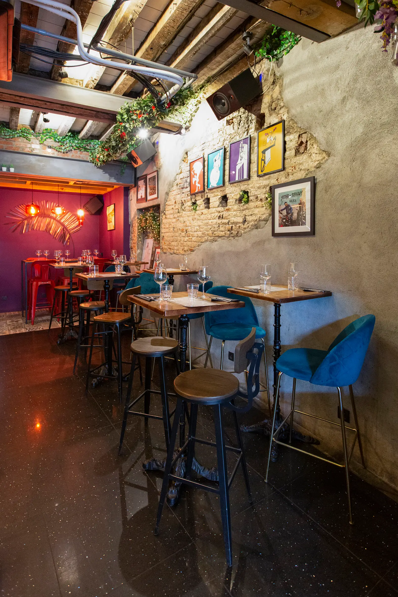 Café Peacock 2