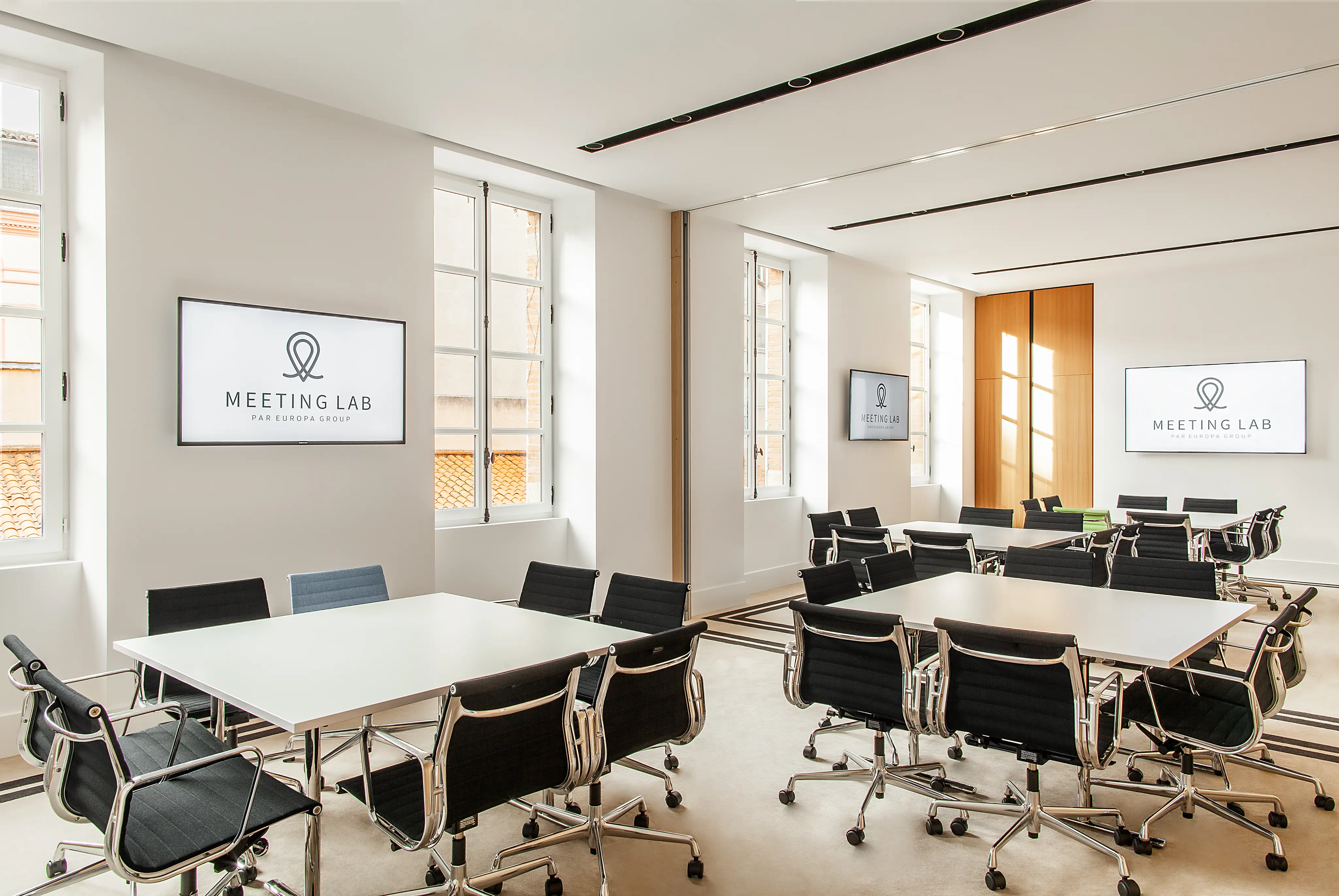 Meeting Lab 19