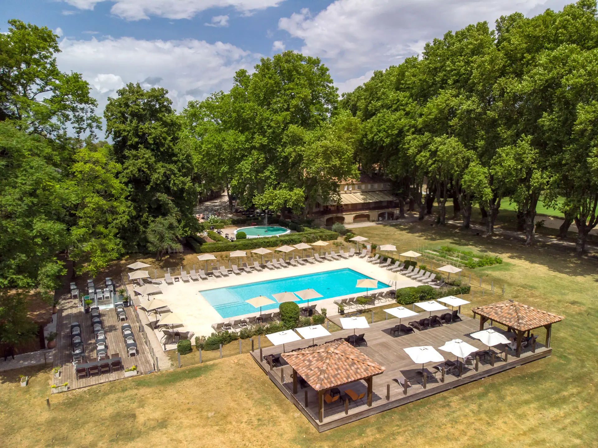 Moulin de Vernègues Hôtel & Spa**** 16
