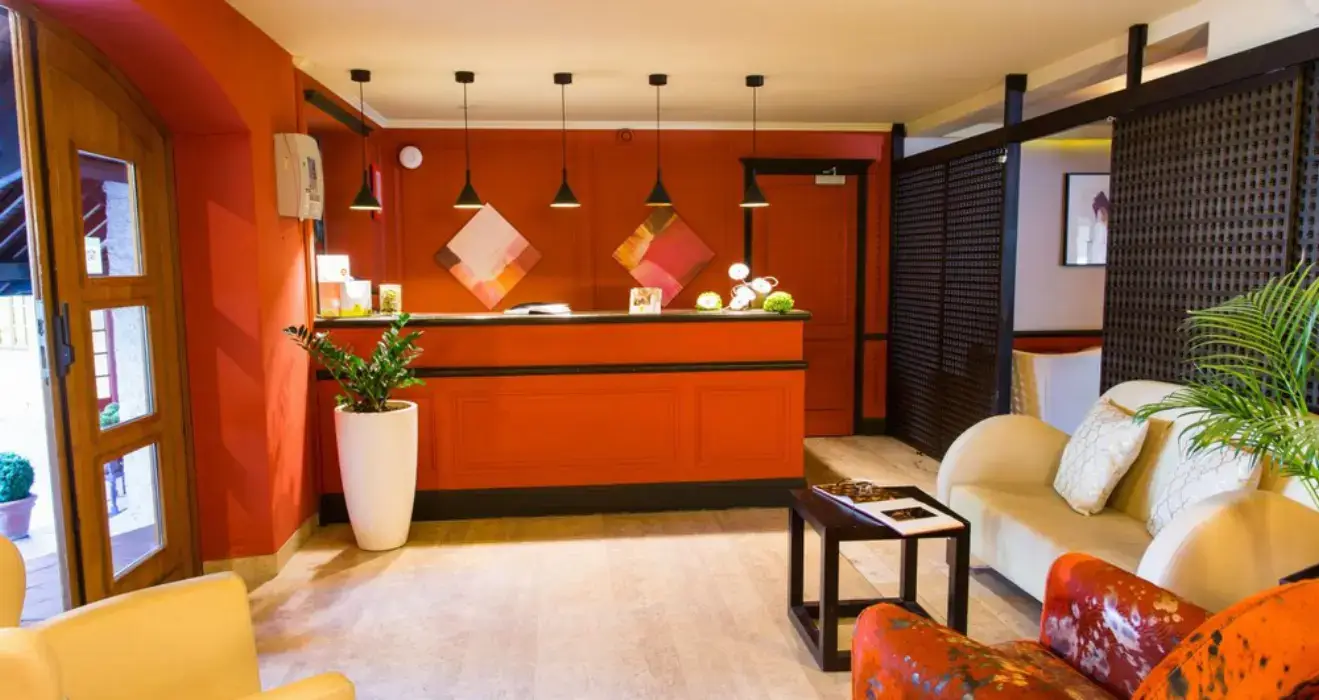 Hôtel Restaurant La Flambee 4