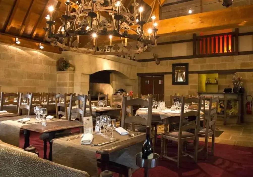 Hôtel Restaurant La Flambee 7