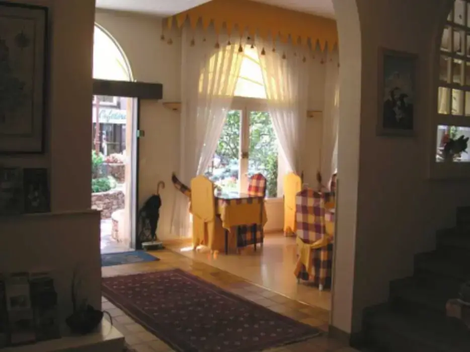 Hotel Biney 8