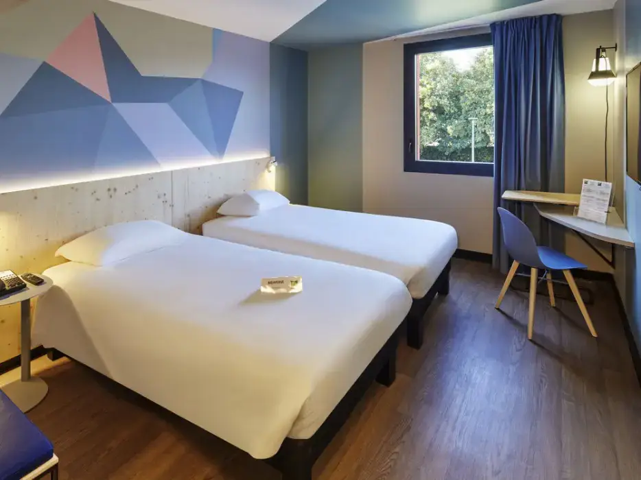 Ibis Styles Evry Lisses 2