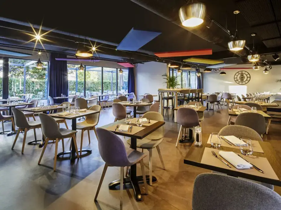 Ibis Styles Evry Lisses 7