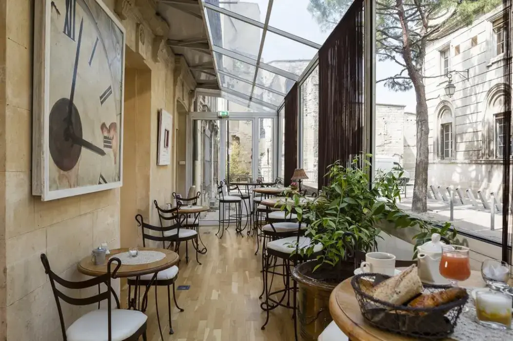 Hôtel de l'Horloge Avignon 6