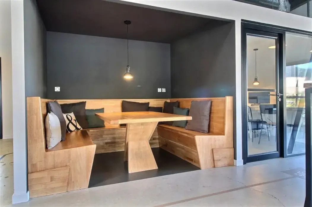 Empire Cowork 7