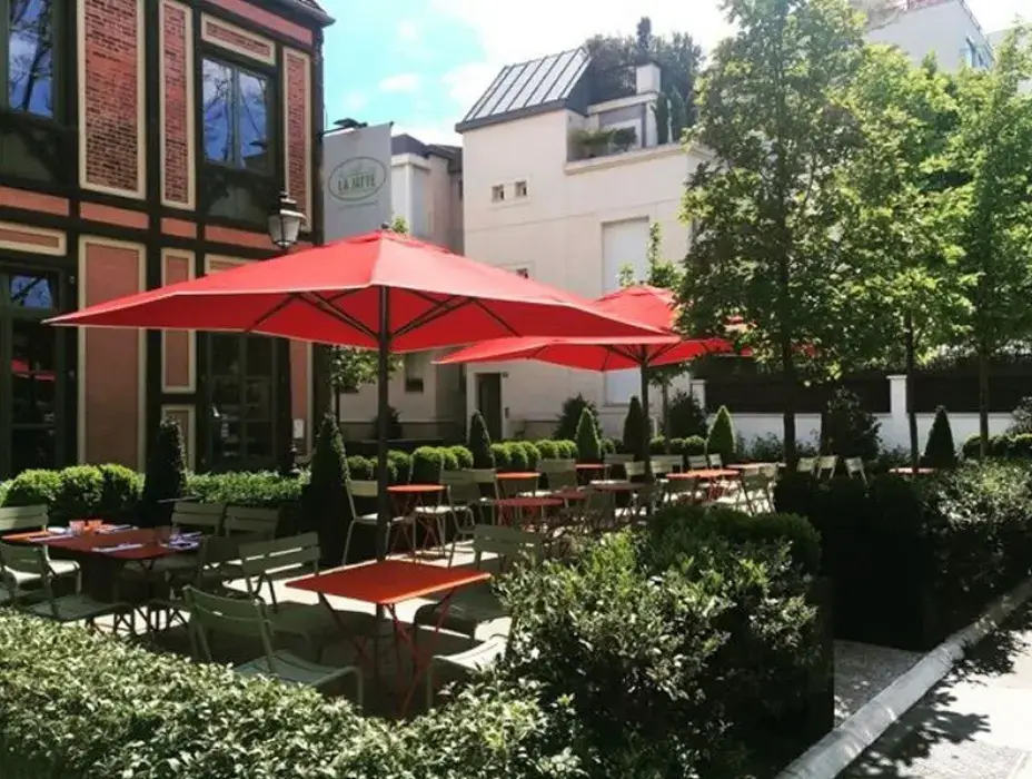 Café de la Jatte 2