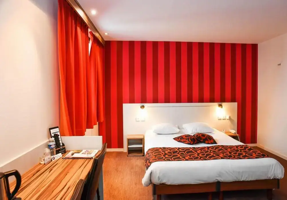 Brit Hotel Saint-Lô 12