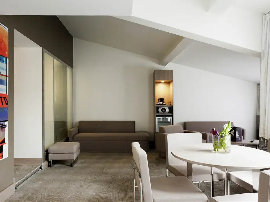 Novotel Toulouse Centre Wilson 12