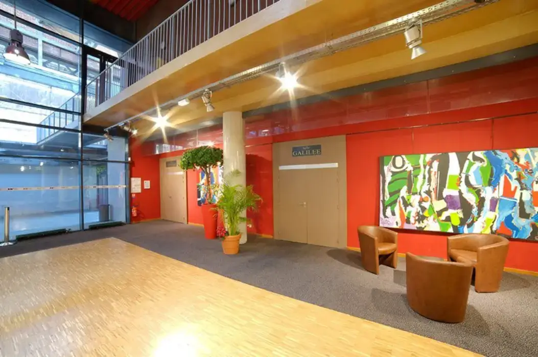 Centre de Congrès de Vierzon 3