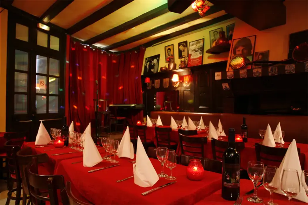 Cabaret Chez Ma Cousine 2