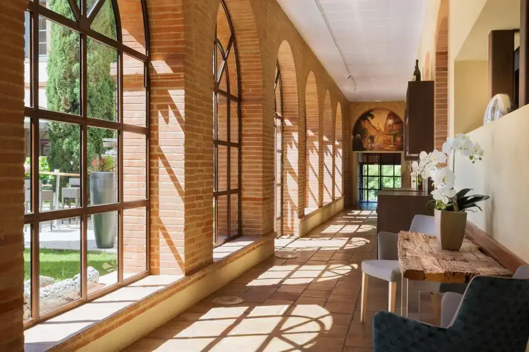 Complexe Hôtelier **** - Abbaye des Capucins  Dali Hôtel Montauban 3