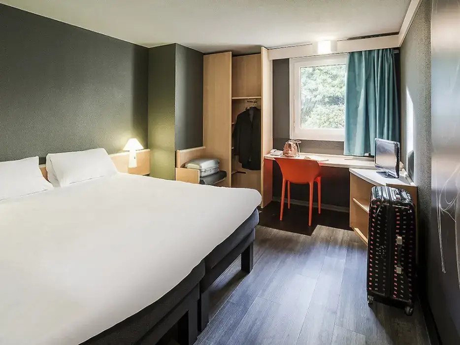 Ibis Rennes Cesson 6