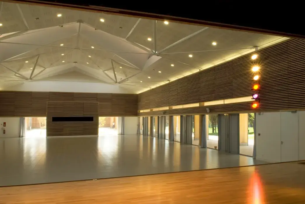 Espace Agora Alpilles 2