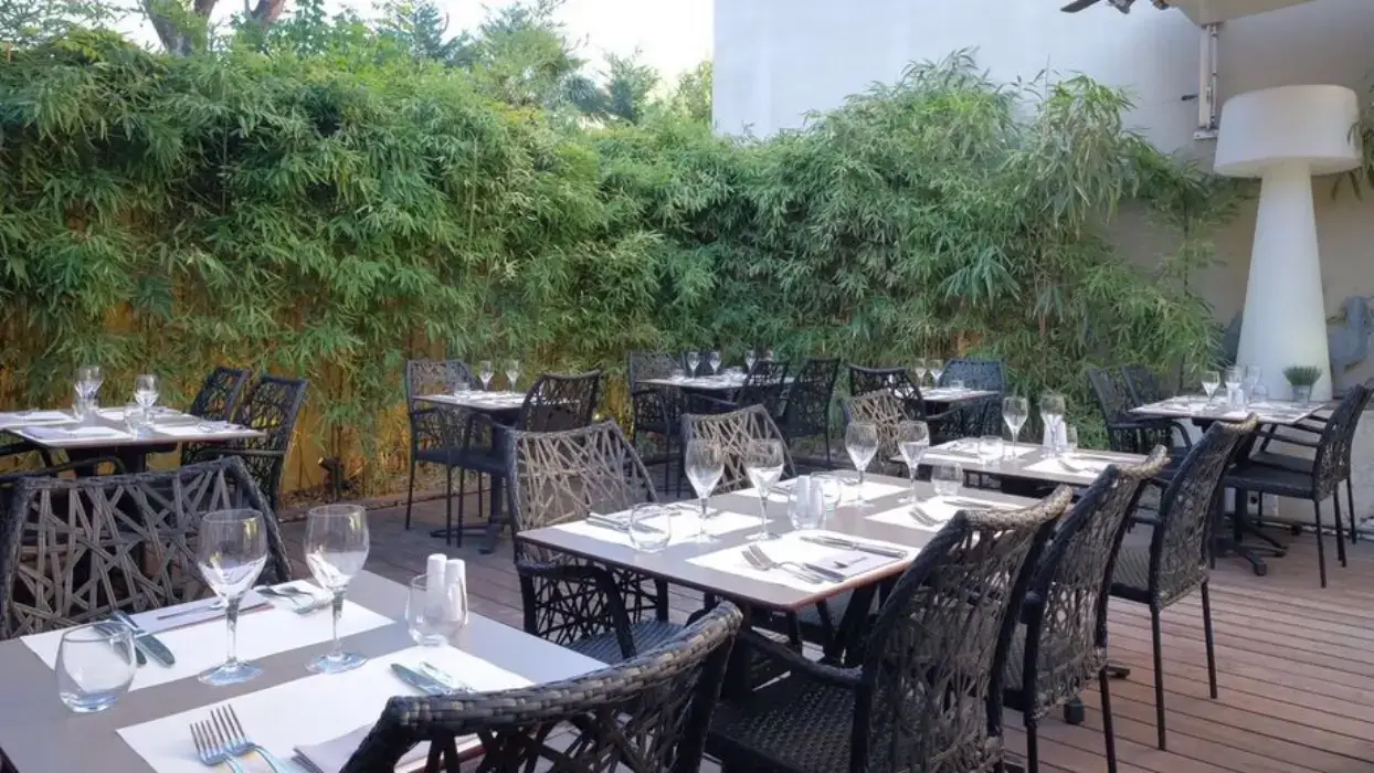 L'Avenue Carnot 4