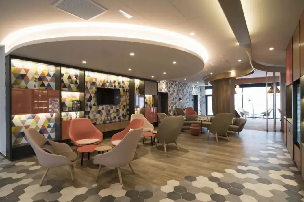 Holiday Inn Express Paris Aéroport CDG 12