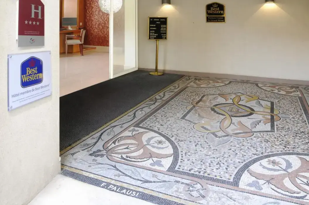 Best Western Hôtel Centre Le Grand Hôtel Poitiers 5