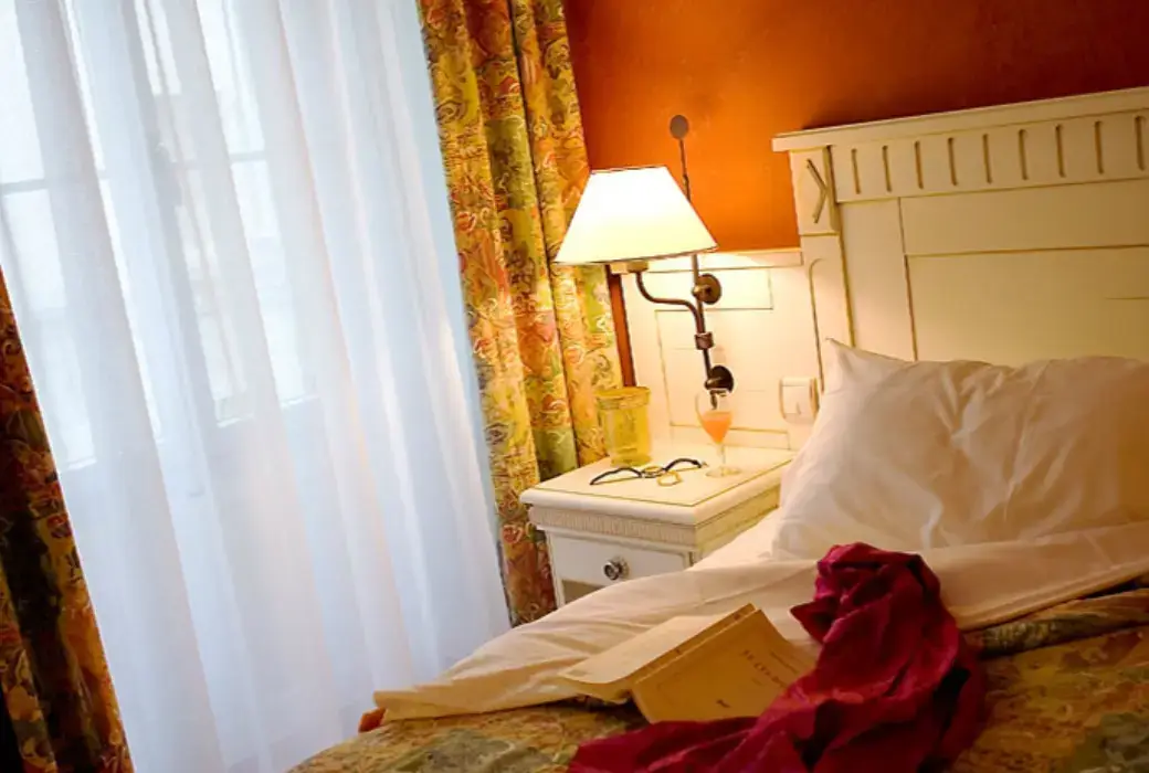 Royal Hôtel Montpellier 5