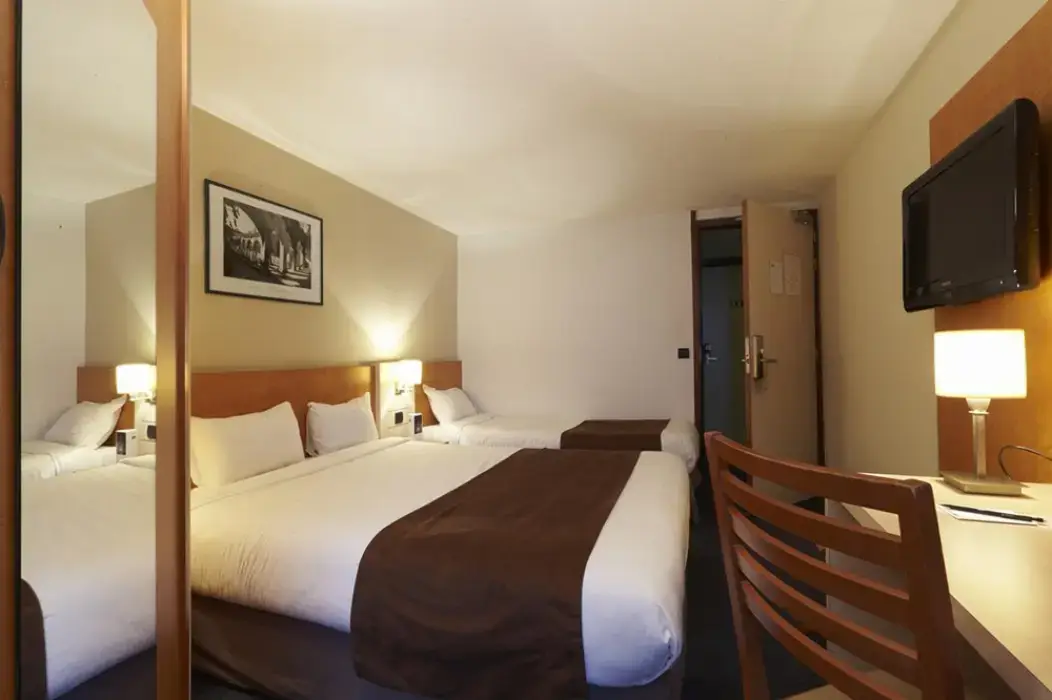 Kyriad Libourne Saint Emilion 6