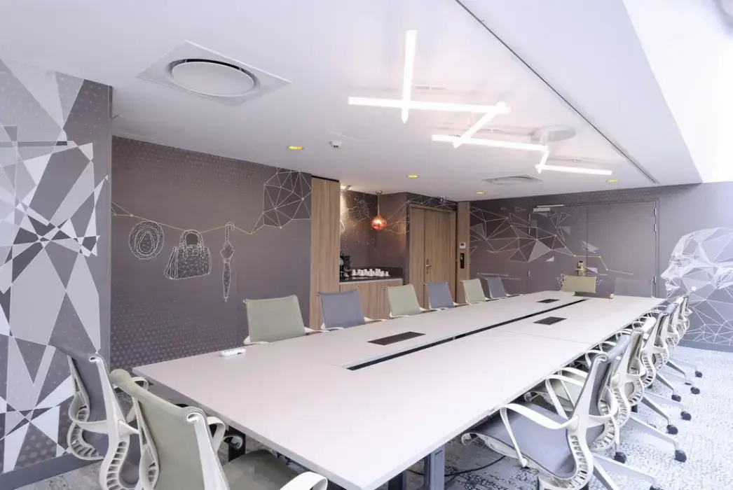 Holiday Inn Reims Centre 13