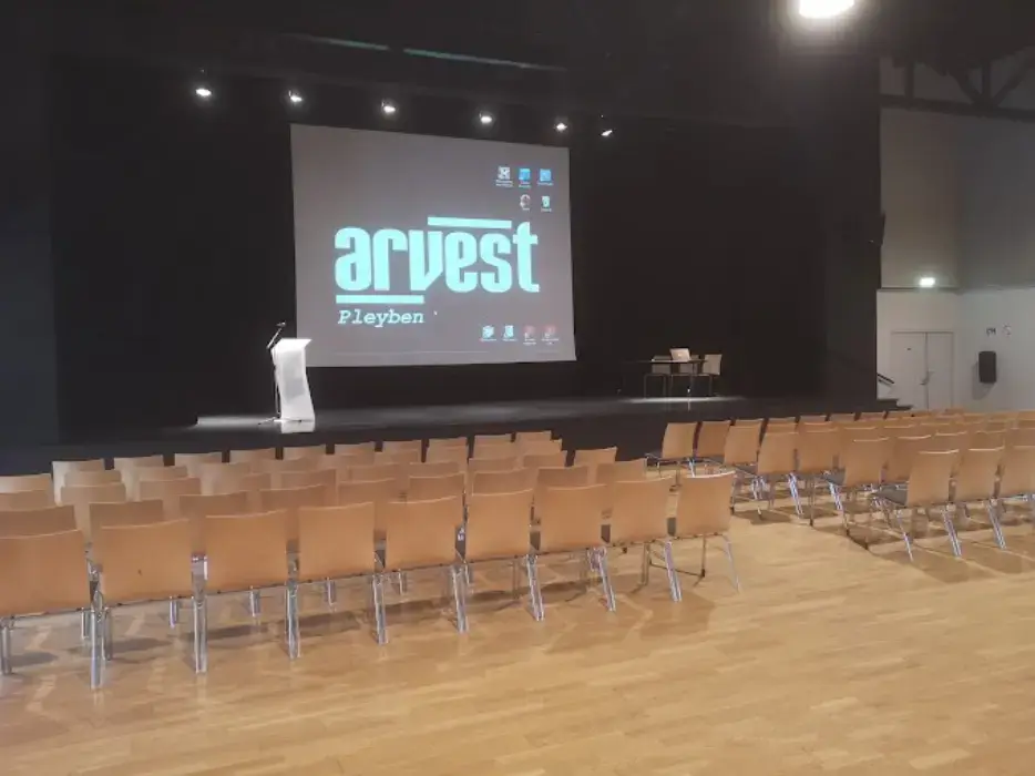 Salle Arvest Pleyben 4