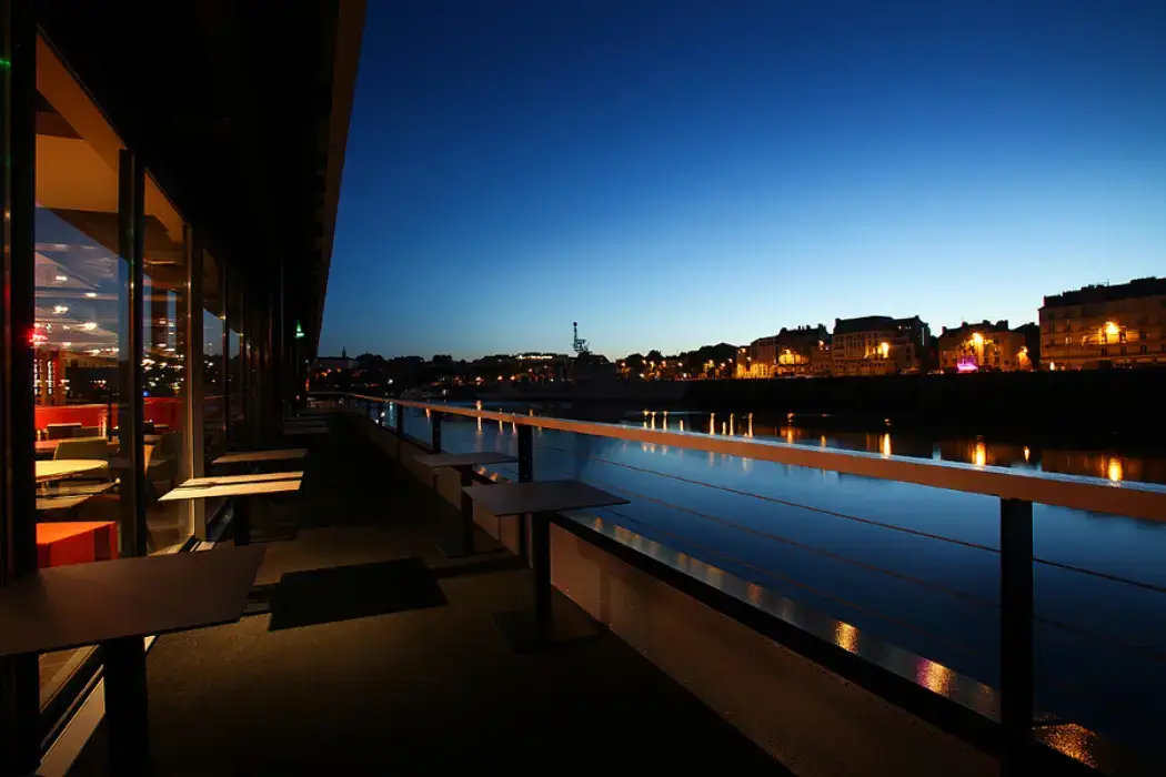 Restaurant O Deck 5